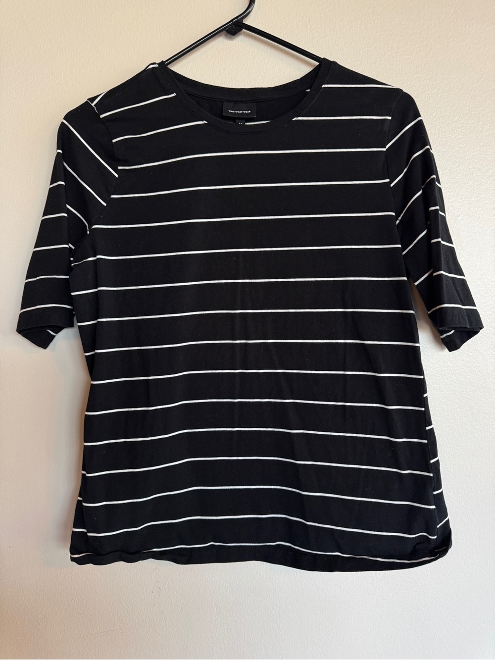 WHO WHAT WEAR Black White Striped Elbow Sleeve Tee Shirt Top M Medium